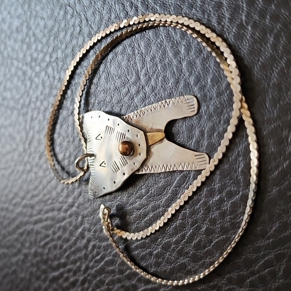 VTG Comstock sterling pendant w/sterling chain - Picture 2 of 12